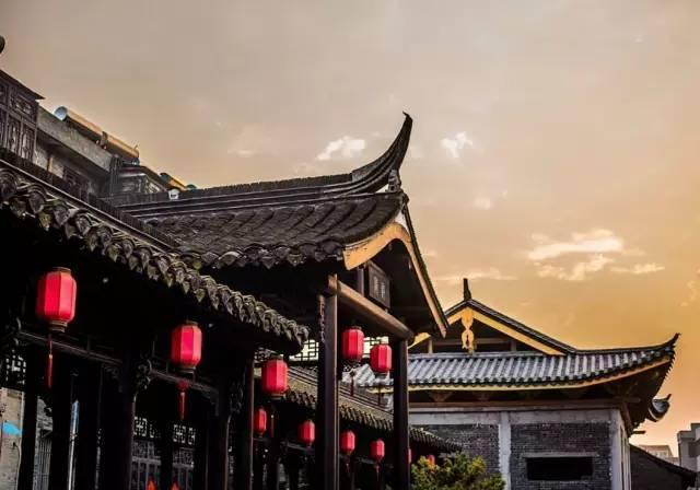 王子与公主冒险